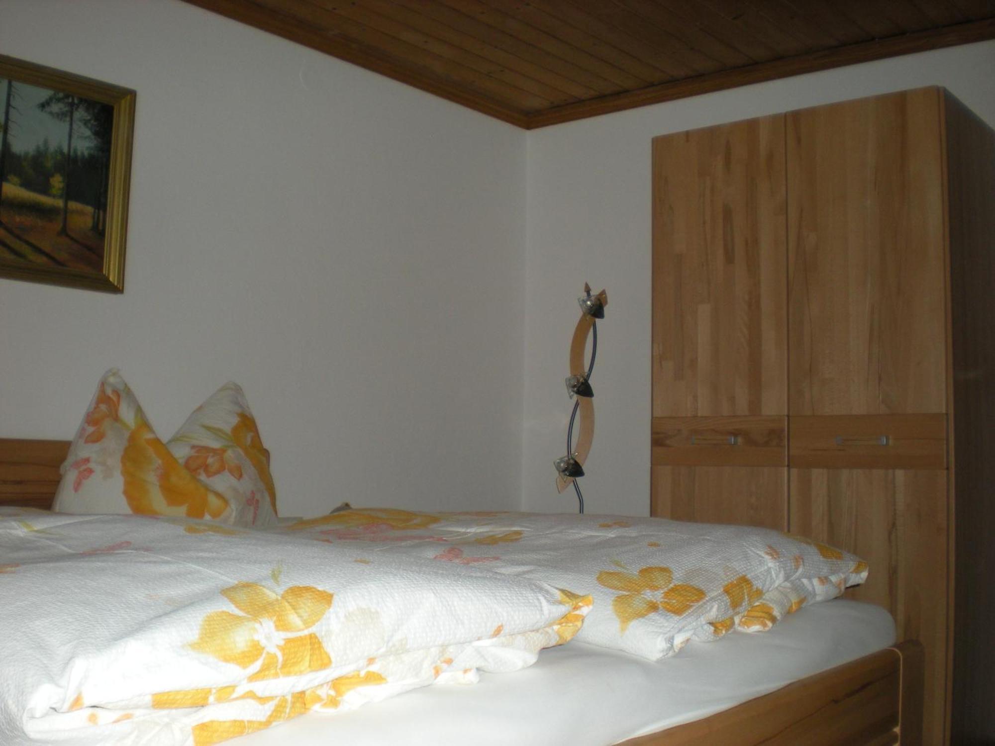 Haus Schwaighofer Apartman Neukirchen am Großvenediger Szoba fotó