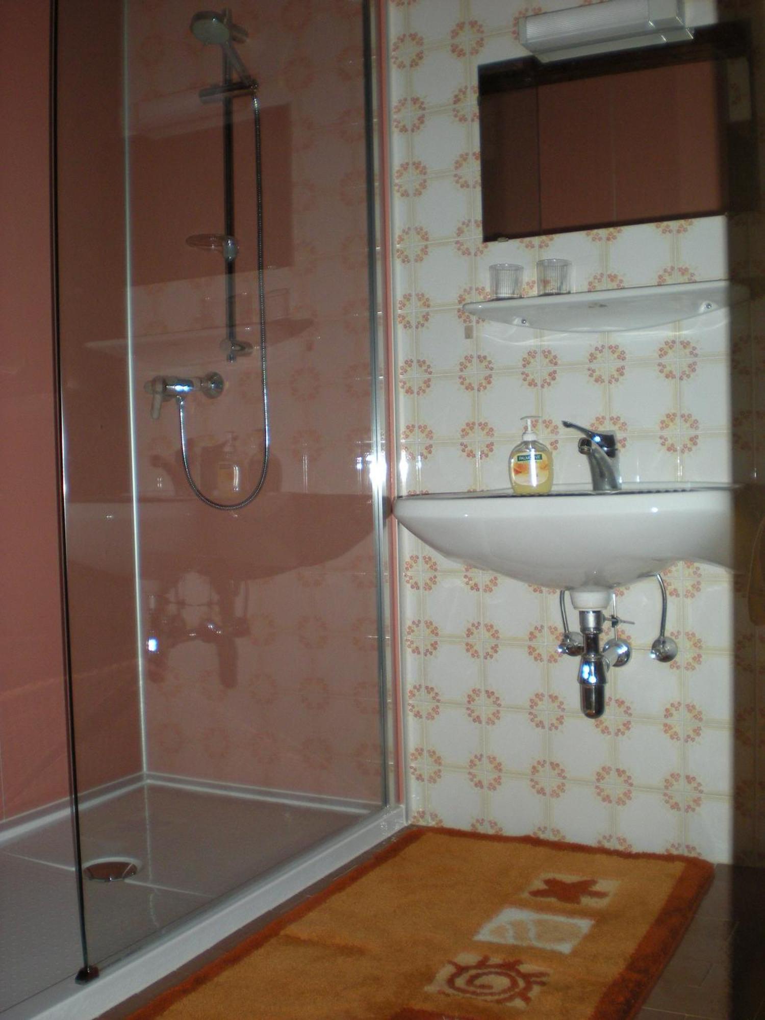 Haus Schwaighofer Apartman Neukirchen am Großvenediger Szoba fotó