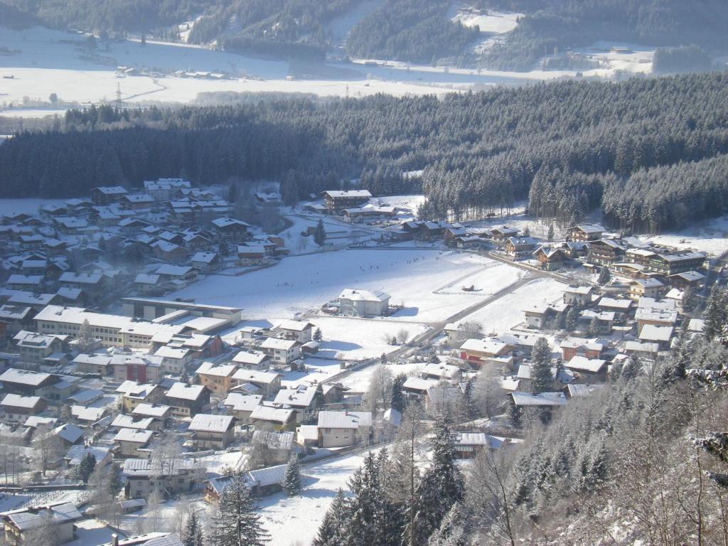 Haus Schwaighofer Apartman Neukirchen am Großvenediger Kültér fotó